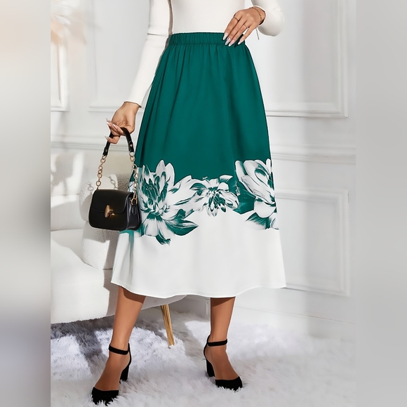 BLACK FRIDAY SALE!!🎁 Full Size Floral Green and White Women's Midi Skirt - Picture 2 of 8